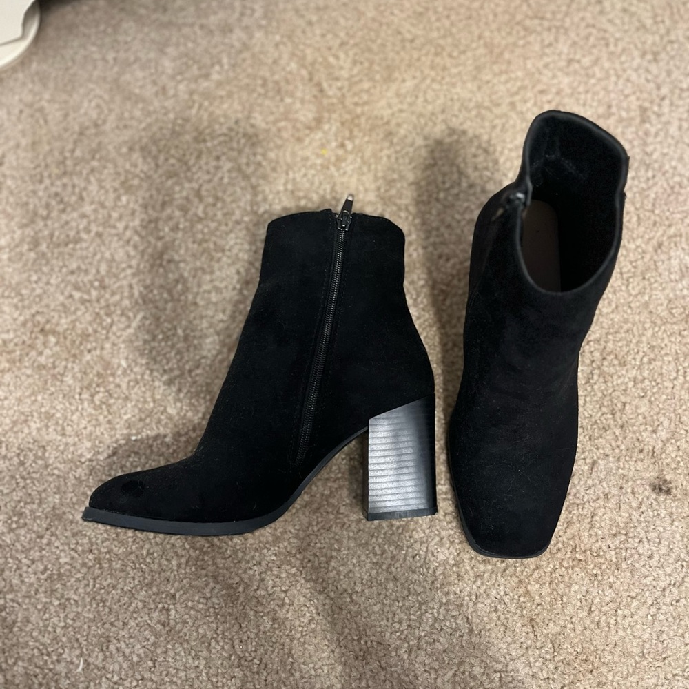 Pierre Dumas heeled booties